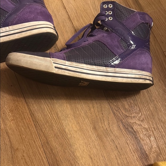 Supra Purple High-Top Sneakers with Suede Finish - Picture 2 of 6